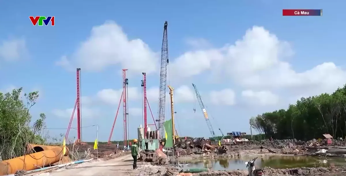 Đột ph&aacute; hạ tầng tạo động lực ph&aacute;t triển cho C&agrave; Mau - Ảnh 1.