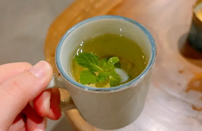 Tr&agrave; bạc h&agrave; c&oacute; gi&uacute;p ổn định đường huyết ở người tiểu đường?- Ảnh 1.