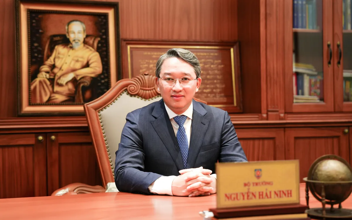 Ủy viên Trung ương Đảng, Bộ trưởng Bộ Tư pháp Nguyễn Hải Ninh