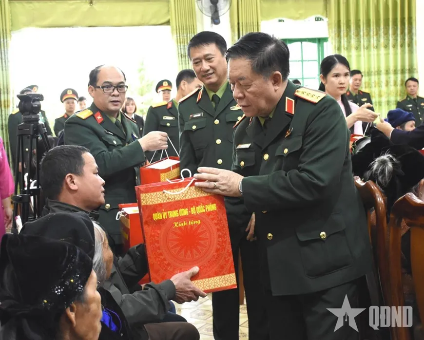 X&acirc;y dựng Đảng bộ Qu&acirc;n đội mẫu mực, ti&ecirc;u biểu, ngang tầm nhiệm vụ - Ảnh 3.