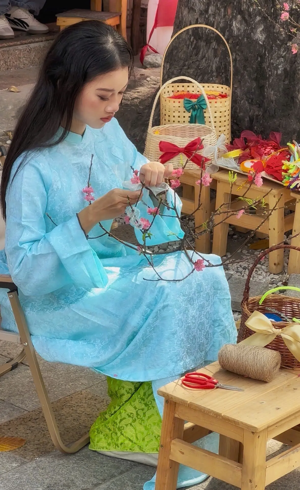 Gửi gắm y&ecirc;u thương qua những m&oacute;n qu&agrave; đ&oacute;n Tết- Ảnh 4.