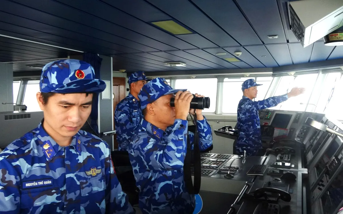 Bộ Tư lệnh V&ugrave;ng Cảnh s&aacute;t biển 3: Thi đua lập th&agrave;nh t&iacute;ch hướng về Đại hội XIV của Đảng - Ảnh 1.