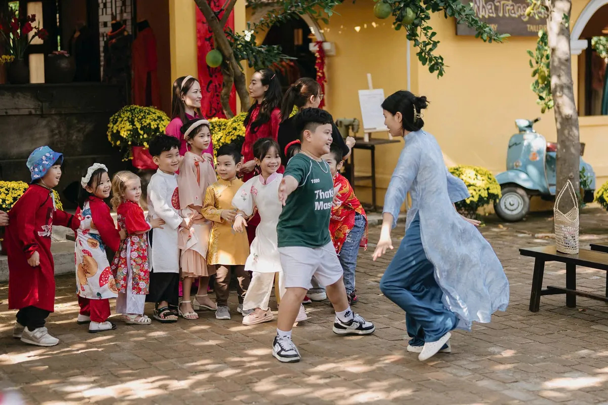 Kh&aacute;nh H&ograve;a: Khai mạc Lễ hội Tết Xưa 2026 - Ảnh 1.