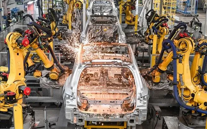 Ô tô điện được sản xuất tại nhà máy ở tỉnh Giang Tô, Trung Quốc, ngày 10/1/2024. Ảnh: THX