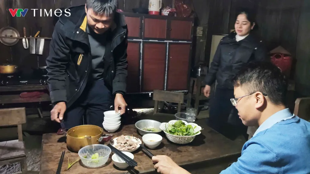 &lsquo;Trồng người&rsquo; tr&ecirc;n đỉnh Huồi Măn- Ảnh 11.