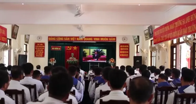 Gửi trọn niềm tin v&agrave;o Đảng - Ảnh 1.