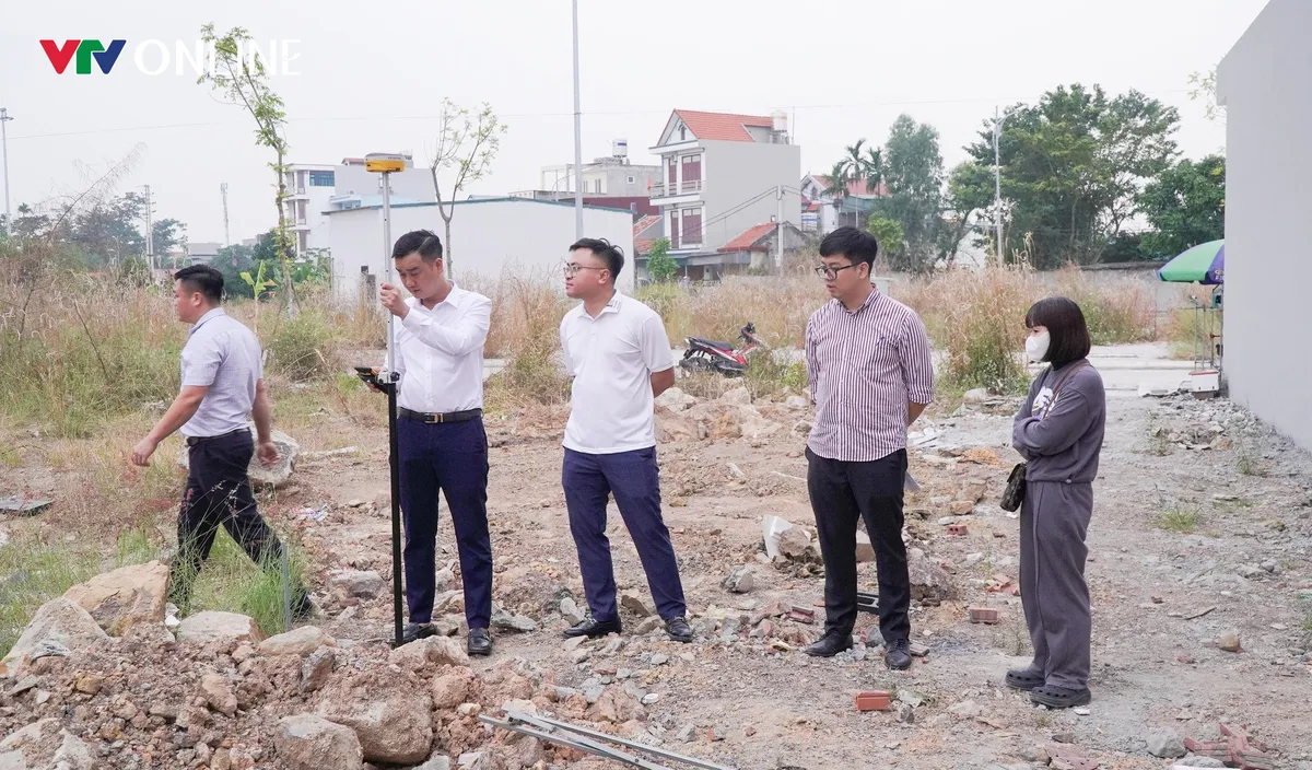 Quảng Y&ecirc;n (Quảng Ninh): Gỡ n&uacute;t thắt mặt bằng Dự &aacute;n đường ven s&ocirc;ng - Ảnh 11.