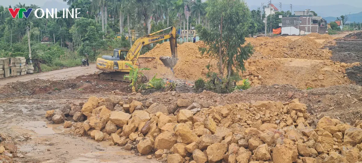 Quảng Y&ecirc;n (Quảng Ninh): Gỡ n&uacute;t thắt mặt bằng Dự &aacute;n đường ven s&ocirc;ng - Ảnh 1.