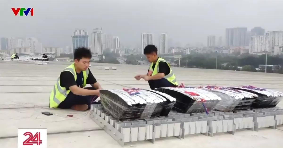 Cận cảnh trận địa pháo hoa lớn chưa từng có tại Hà Nội - Ảnh 1.
