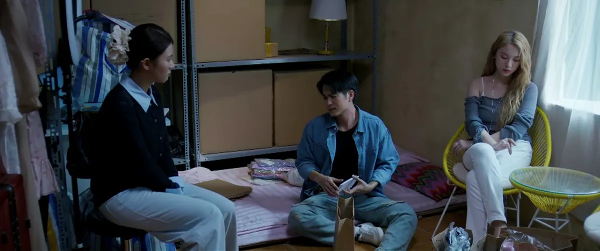 Gia đ&igrave;nh tr&aacute;i dấu - Tập 23: Con ri&ecirc;ng của chồng tội nghiệp lại hiểu chuyện, khiến b&agrave; &Aacute;nh ng&agrave;y c&agrave;ng thương - Ảnh 6.