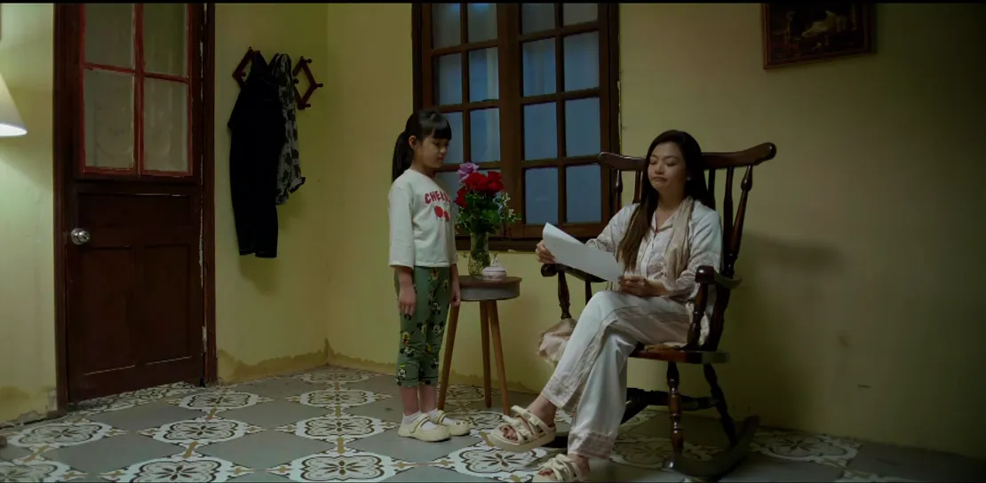 Gia đ&igrave;nh tr&aacute;i dấu - Tập 23: Con ri&ecirc;ng của chồng tội nghiệp lại hiểu chuyện, khiến b&agrave; &Aacute;nh ng&agrave;y c&agrave;ng thương - Ảnh 10.