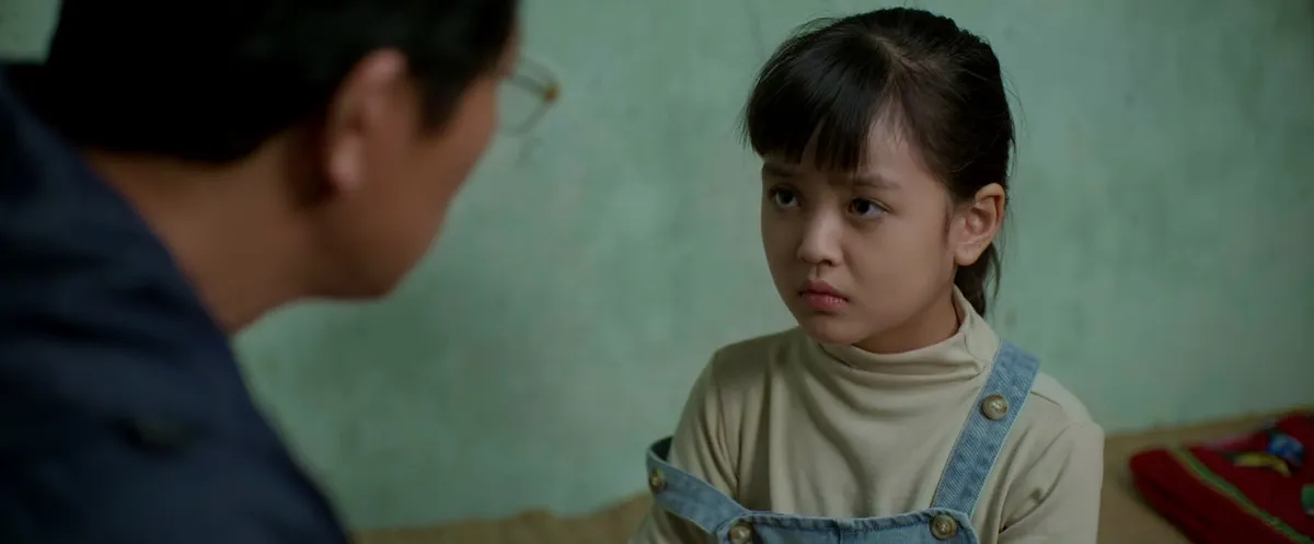 Gia đ&igrave;nh tr&aacute;i dấu - Tập 24: Bữa tiệc đẫm nước mắt của 3 mẹ con 'ăn mừng' mẹ ch&iacute;nh thức ly h&ocirc;n - Ảnh 11.