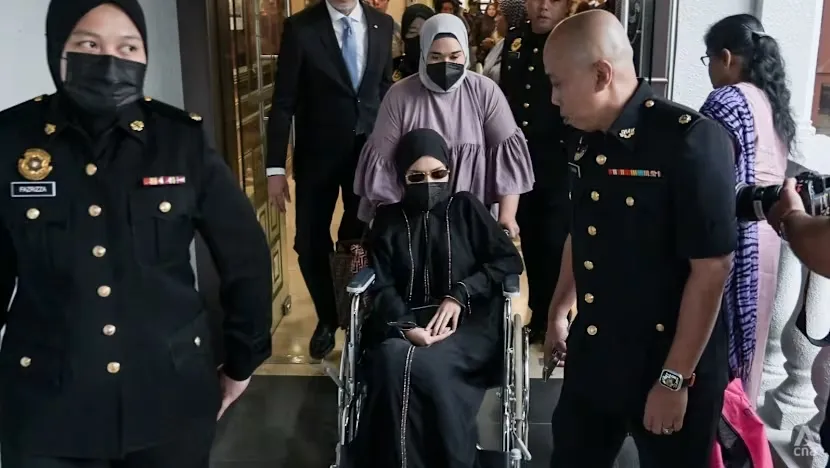 Cựu Tư lệnh lục quân Malaysia và vợ bị truy tố tội rửa tiền- Ảnh 2. Cựu Tư lệnh lục quân Malaysia và vợ bị truy tố tội rửa tiền- Ảnh 2.