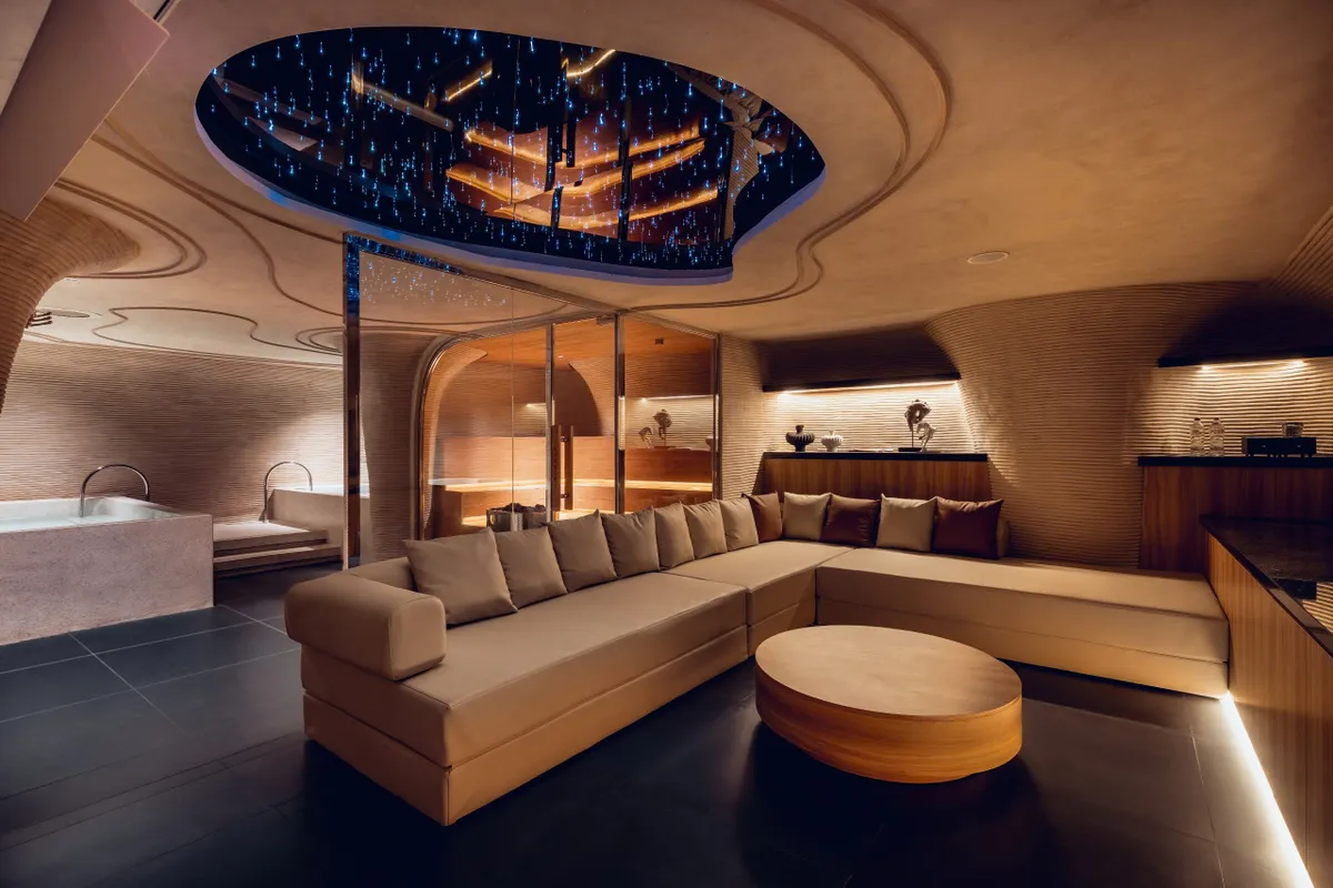 V&igrave; sao &ldquo;nghỉ ngơi giữa đ&ocirc; thị&rdquo; đang trở th&agrave;nh chuẩn mực xa xỉ mới của giới trẻ?- Ảnh 1.