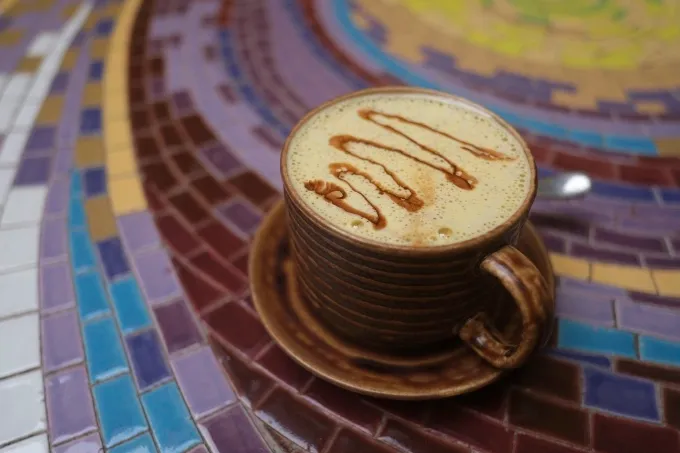 9 sai lầm phổ biến khi uống c&agrave; ph&ecirc; đang &acirc;m thầm hại sức khỏe- Ảnh 1.