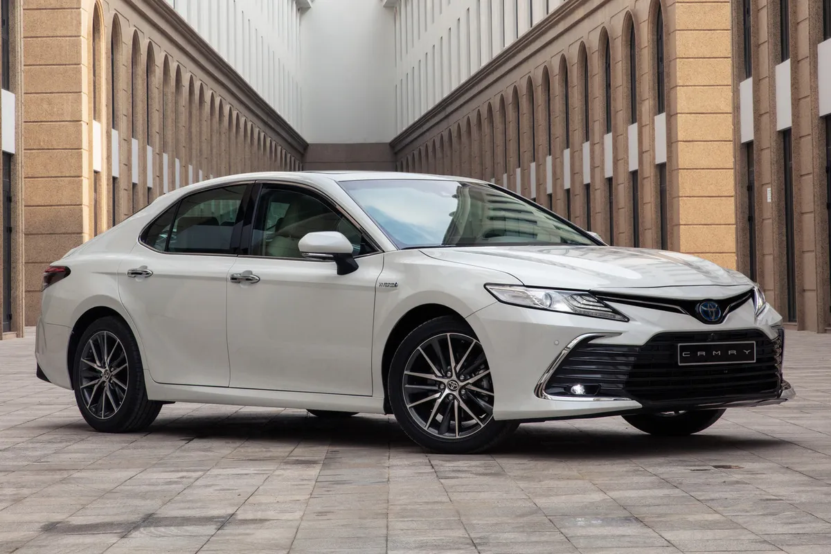 Xe xăng vẫn giữ nhiều ưu thế tr&ecirc;n thị trường &ocirc; t&ocirc; hiện nay- Ảnh 1.