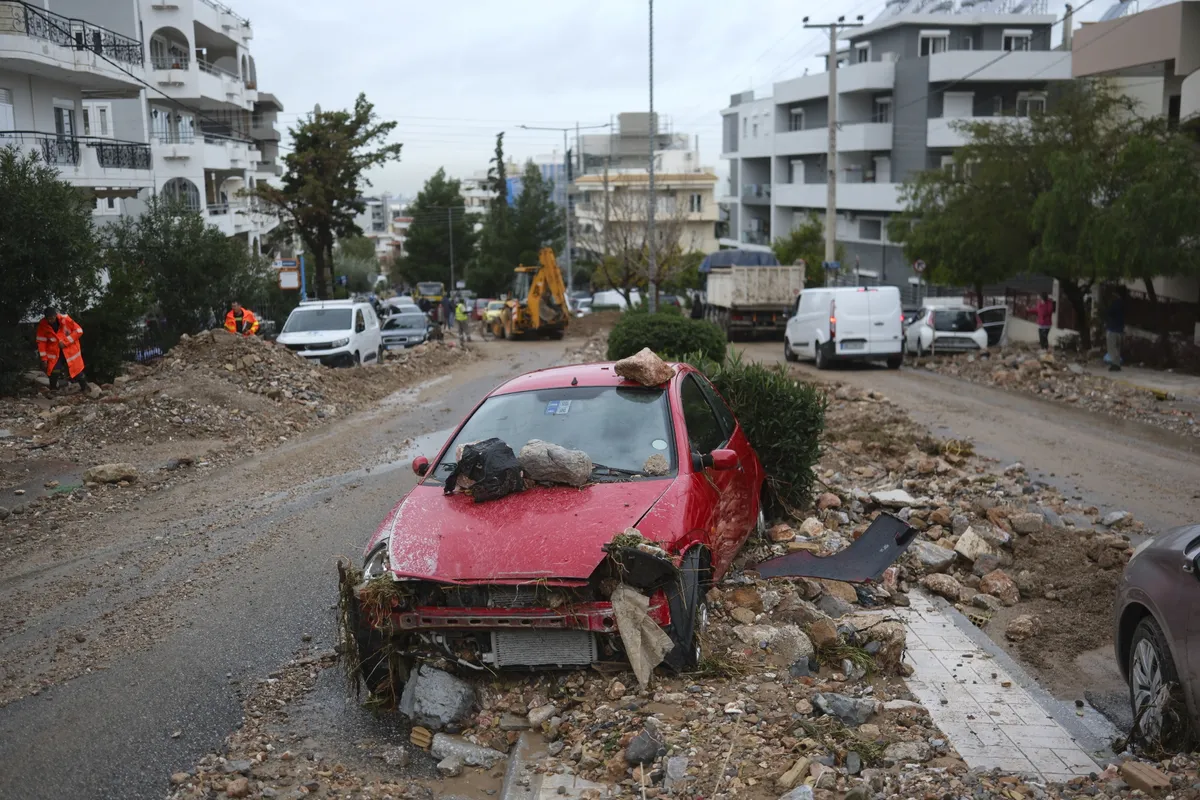 Mưa lớn g&acirc;y ngập lụt nặng ở Hy Lạp, 2 người thiệt mạng  - Ảnh 1.