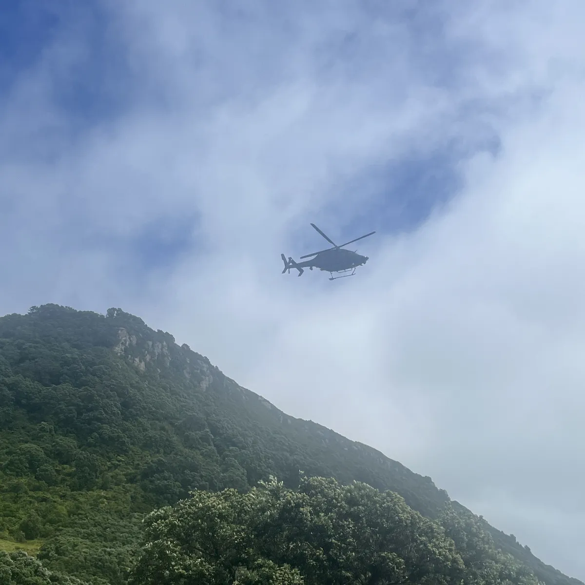 Sạt lở đất tại khu cắm trại ở New Zealand khiến nhiều người mất t&iacute;ch  - Ảnh 2.