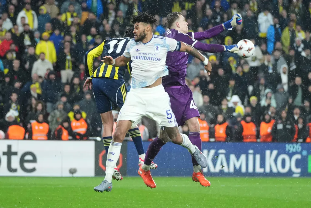 Kết quả Europa League: Sancho tỏa sáng, Aston Villa sớm vào vòng 16 đội- Ảnh 2.