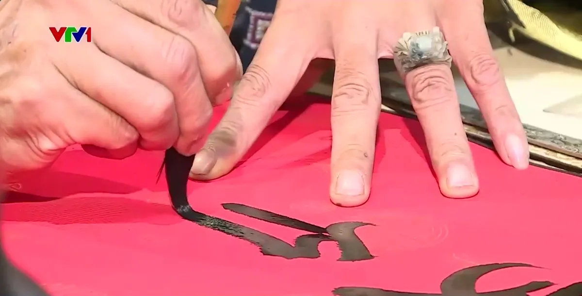 Dấu ấn Tết xưa trong l&ograve;ng phố cổ H&agrave; Nội - Ảnh 2.