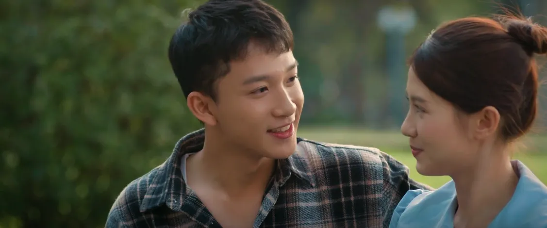 Cách em 1 milimet - Tập cuối: Kết thúc mở cho Hiếu và Tú, Viễn và Ngân không còn 1 milimet nào- Ảnh 4. Cách em 1 milimet - Tập cuối: Kết thúc mở cho Hiếu và Tú, Viễn và Ngân không còn 1 milimet nào- Ảnh 4.