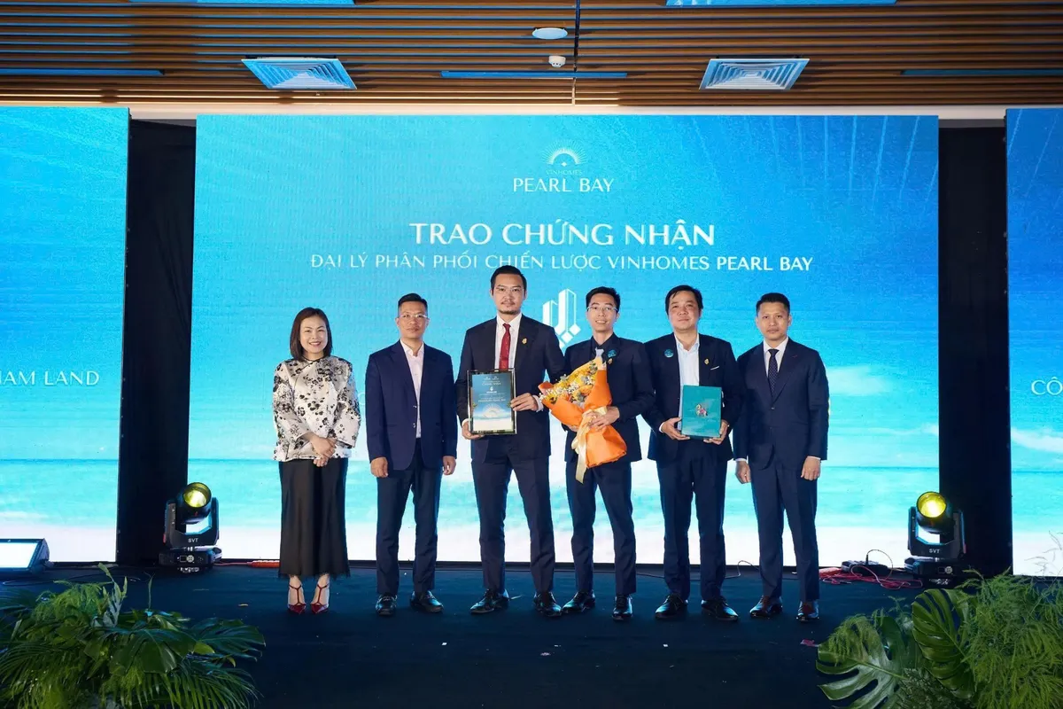 Vietnam Land đồng h&agrave;nh ph&acirc;n phối chiến lược F1 dự &aacute;n Vinhomes Pearl Bay Nha Trang - Ảnh 1.
