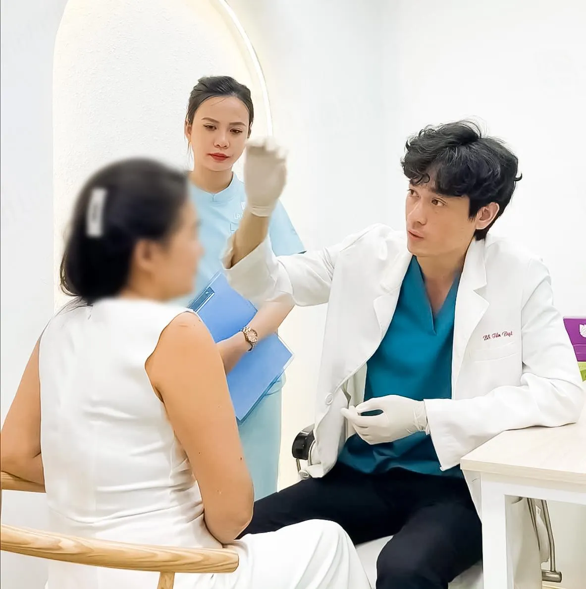 H&eacute; lộ b&iacute; mật trẻ h&oacute;a gương mặt cho phụ nữ trung ni&ecirc;n- Ảnh 1.