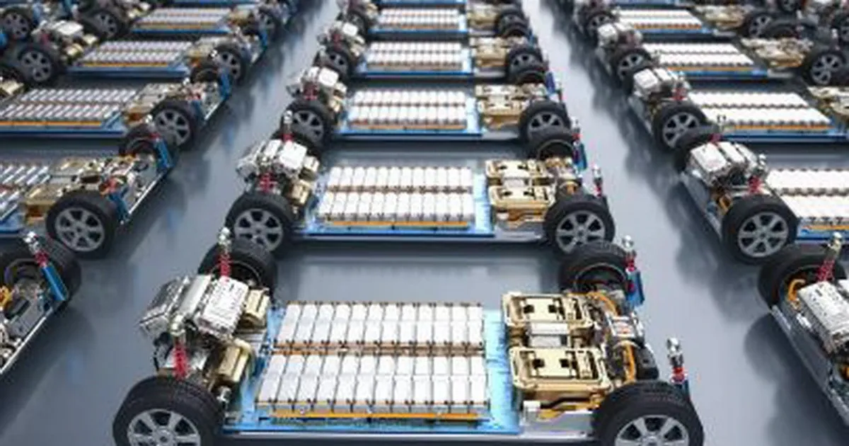 Cuộc c&aacute;ch mạng pin thể rắn: Lời giải cho b&agrave;i to&aacute;n qu&atilde;ng đường v&agrave; an to&agrave;n ch&aacute;y nổ- Ảnh 1.