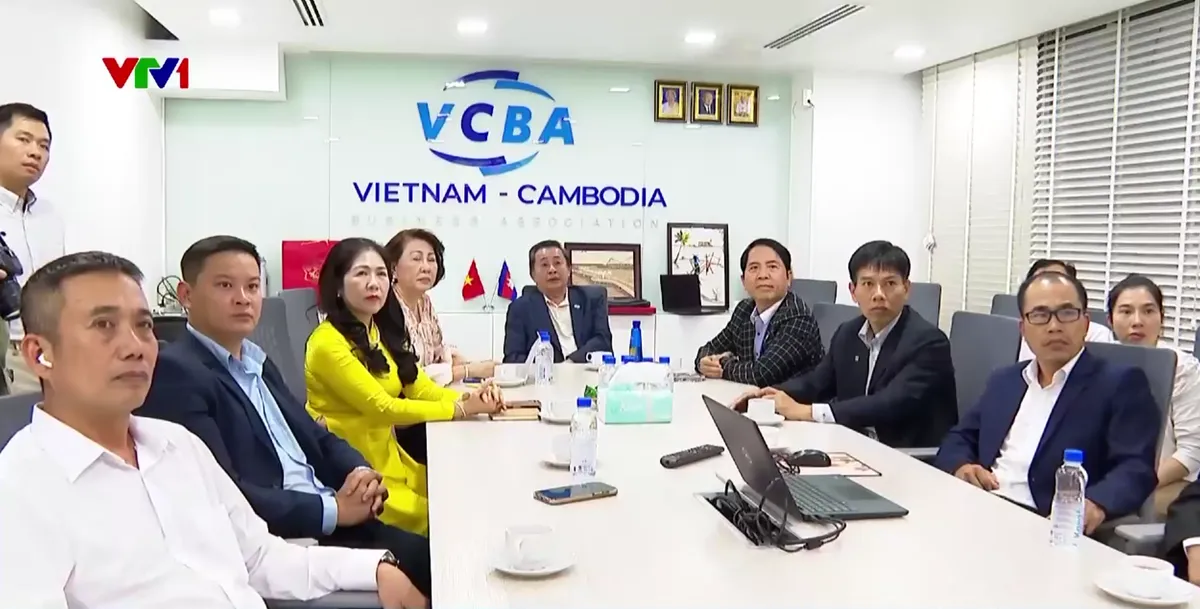 Người Việt ở nhiều nước mừng Đại hội Đảng th&agrave;nh c&ocirc;ng - Ảnh 1.