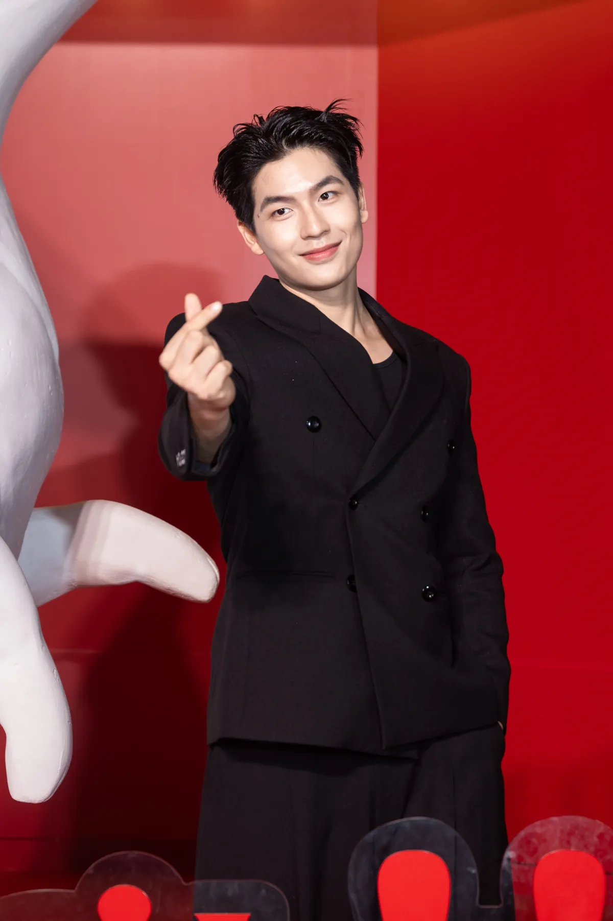 Phim "Thỏ ơi !!" của Trấn Th&agrave;nh g&acirc;y t&ograve; m&ograve; với d&agrave;n diễn vi&ecirc;n kh&ocirc;ng chuy&ecirc;n- Ảnh 3.