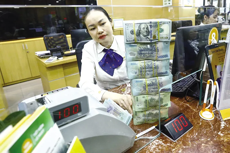 Th&aacute;ch thức khi bẻ l&aacute;i t&iacute;n dụng- Ảnh 1.