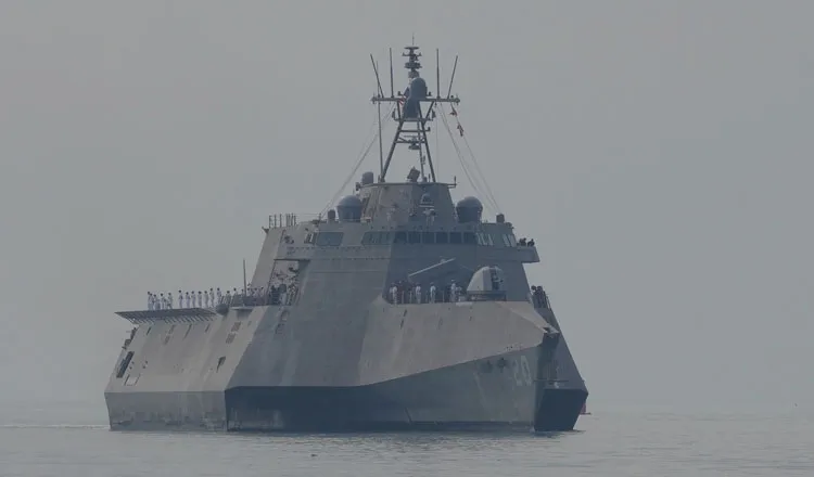 T&agrave;u chiến Mỹ thăm căn cứ hải qu&acirc;n Campuchia trong 5 ng&agrave;y- Ảnh 1.