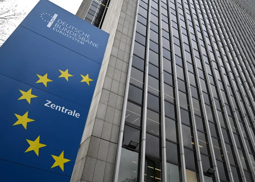 Hơn 5.000 cuộc tấn c&ocirc;ng mạng mỗi ph&uacute;t v&agrave;o Bundesbank- Ảnh 1.