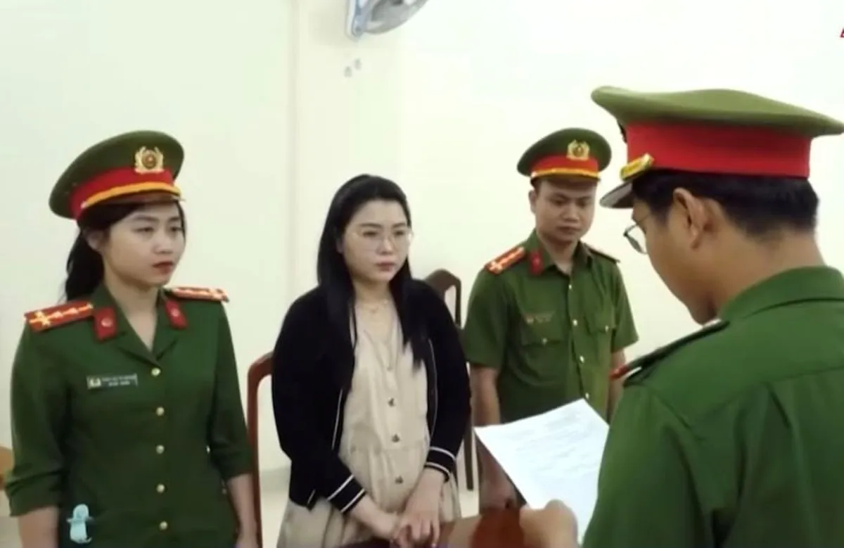 Kh&aacute;nh Ho&agrave;: Khởi tố vụ sản xuất bu&ocirc;n b&aacute;n h&agrave;ng giả l&agrave; mỹ phẩm- Ảnh 1.