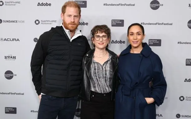 Hoàng tử Harry, nhà làm phim Alysa Nahmias và Meghan Markle tại sự kiện (Ảnh: Getty Images)