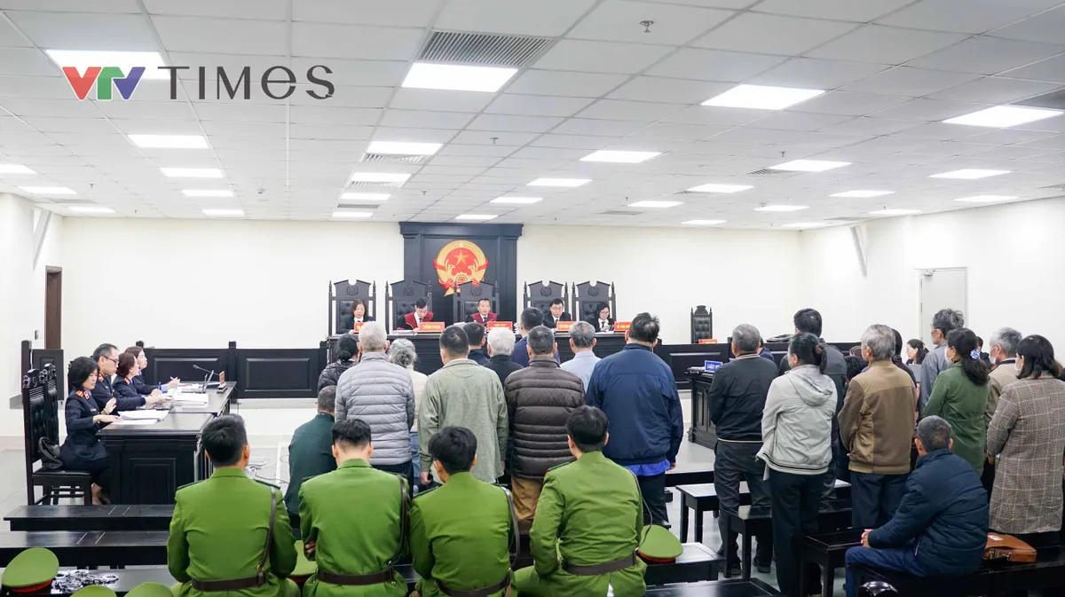 Cựu Viện trưởng Viện Y dược nhận hối lộ hơn 47 tỷ đồng bị đề nghị từ 15 đến 17 năm tù - Ảnh 3.