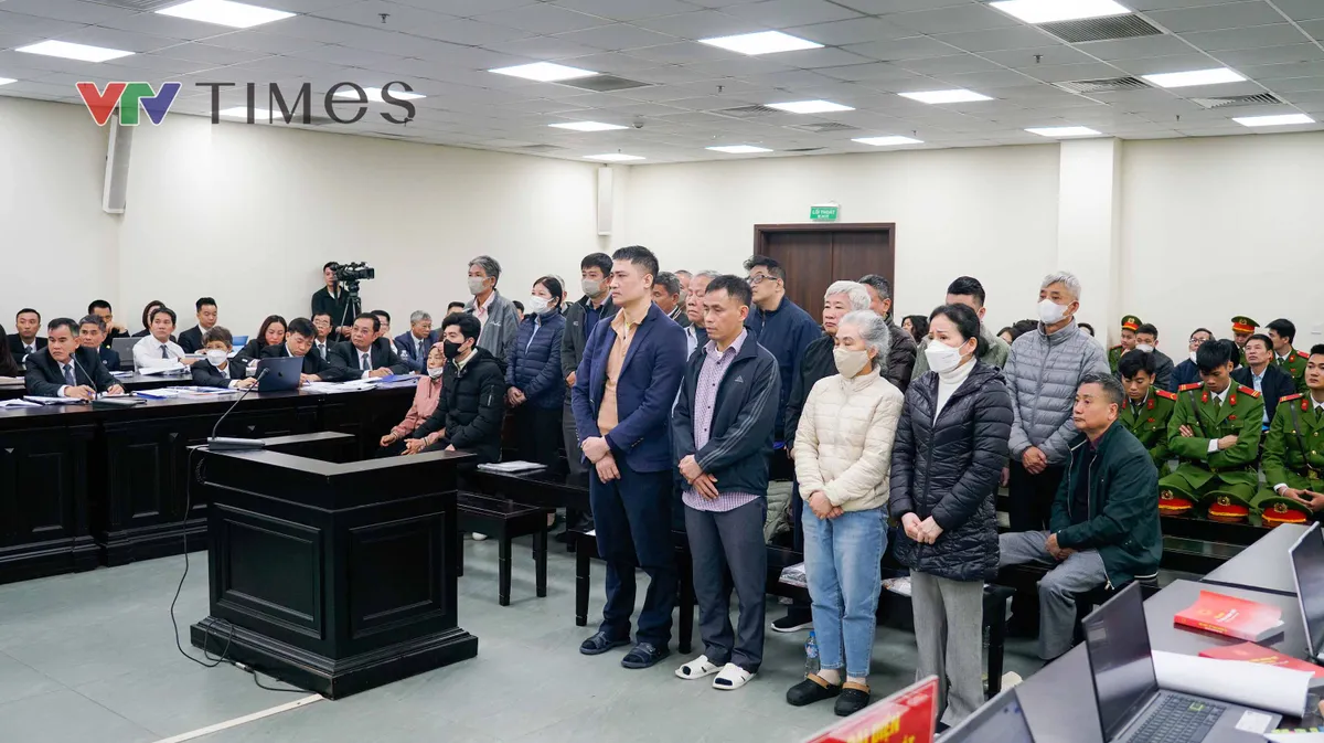 Cựu chủ tịch LanQ Nguyễn Mạnh Quyền bị tuy&ecirc;n phạt 19 năm t&ugrave;- Ảnh 2.