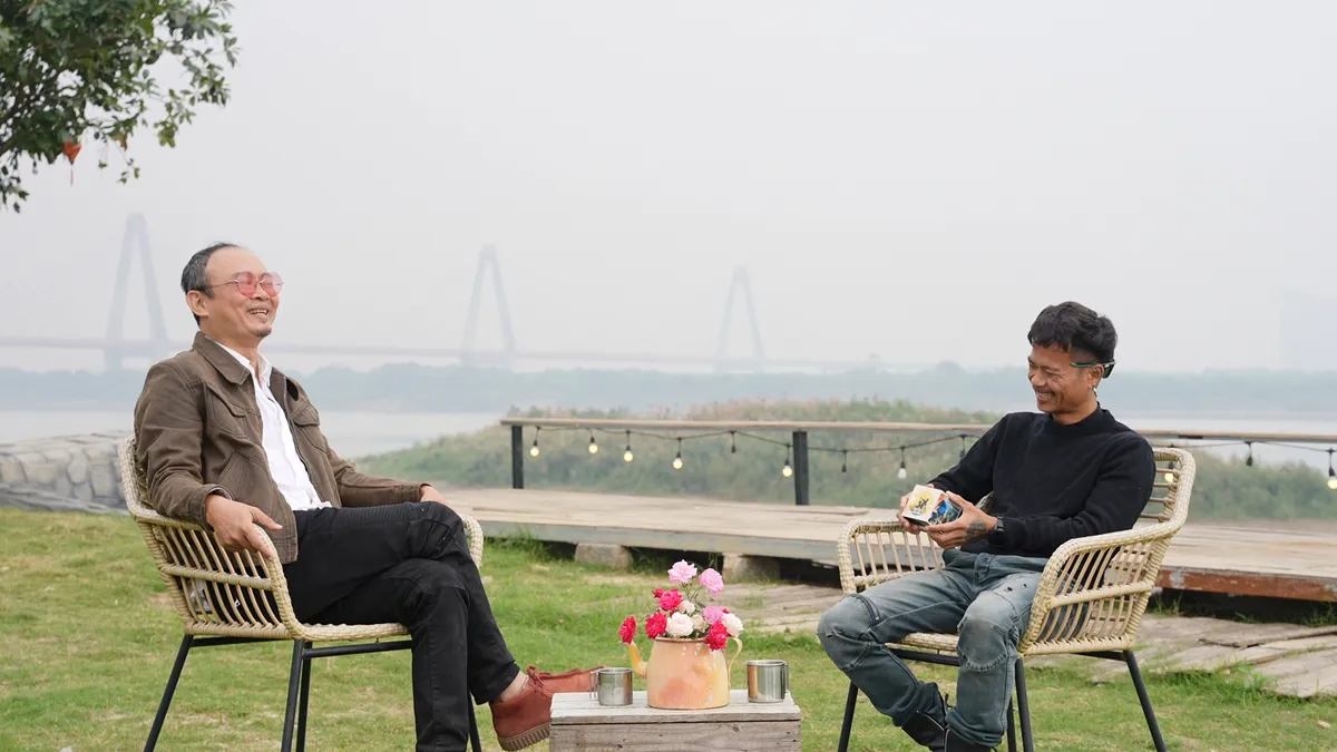 Các quan điểm khác nhau trong việc làm bố được chia sẻ trong “Cha con vạn dặm” - Ảnh 1.