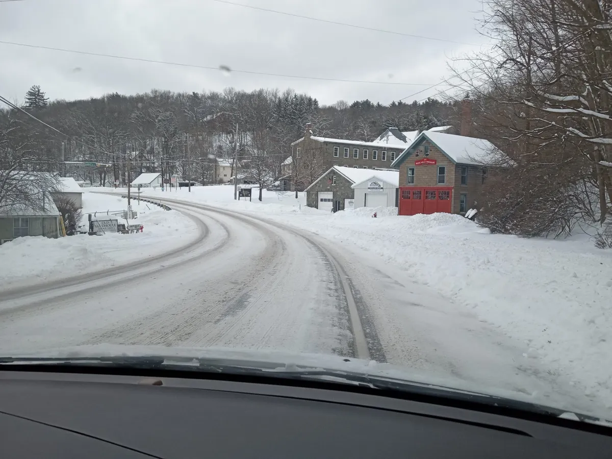 30 người thiệt mạng do b&atilde;o tuyết, r&eacute;t đậm ho&agrave;nh h&agrave;nh ở Mỹ - Ảnh 1.