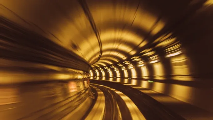 Trung Quốc ph&aacute;t triển hệ điều h&agrave;nh th&ocirc;ng minh cho m&aacute;y đ&agrave;o hầm- Ảnh 1.