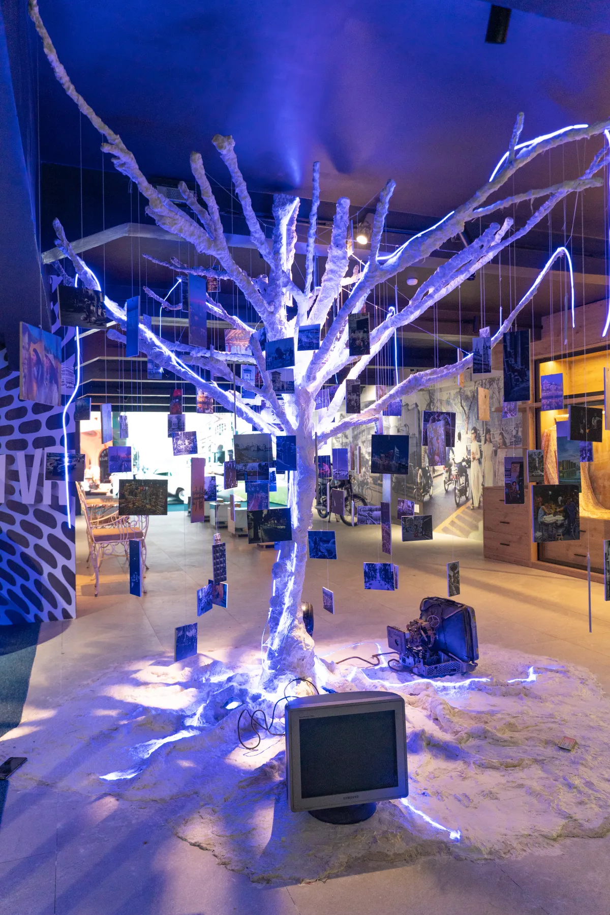 Kh&aacute;m ph&aacute; Nh&agrave; Triển l&atilde;m Nghệ thuật Đương đại vừa ra mắt tại TP Hồ Ch&iacute; Minh- Ảnh 12.