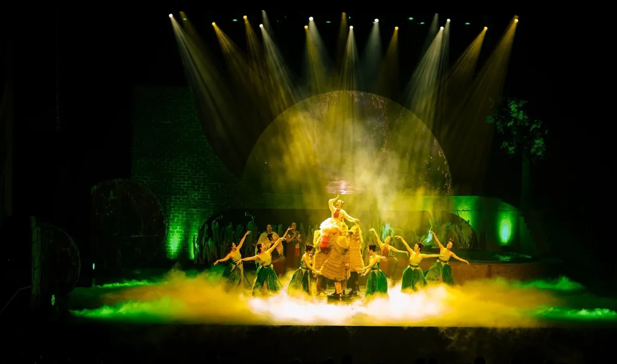 Nhạc kịch Giấc mơ Chí Phèo đoạt giải thưởng Tinh hoa sân khấu- Ảnh 4. Nhạc kịch Giấc mơ Chí Phèo đoạt giải thưởng Tinh hoa sân khấu- Ảnh 4.