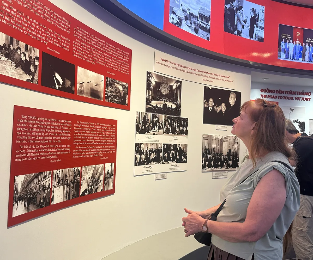 Madame B&igrave;nh - tr&iacute; tuệ, bản lĩnh của phụ nữ Việt Nam thời đại Hồ Ch&iacute; Minh - Ảnh 15.