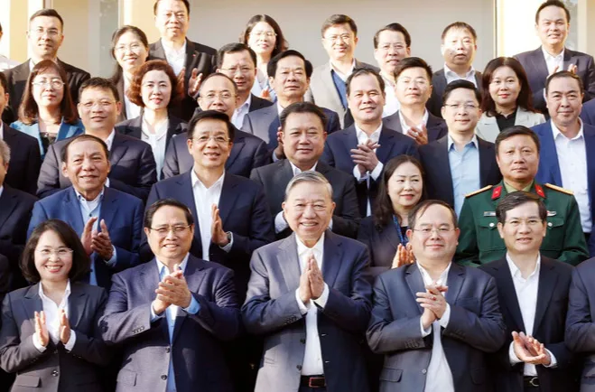 Tổng B&iacute; thư T&ocirc; L&acirc;m: Quảng Ninh từng bước trở th&agrave;nh h&igrave;nh mẫu ph&aacute;t triển xanh - Ảnh 3.