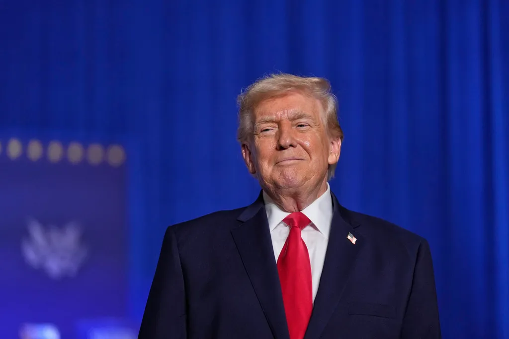 Tổng thống Trump cảnh báo Iran đối mặt đòn tấn công nặng nề hơn nếu không đạt thỏa thuận hạt nhân- Ảnh 1. Tổng thống Trump cảnh báo Iran đối mặt đòn tấn công nặng nề hơn nếu không đạt thỏa thuận hạt nhân- Ảnh 1.