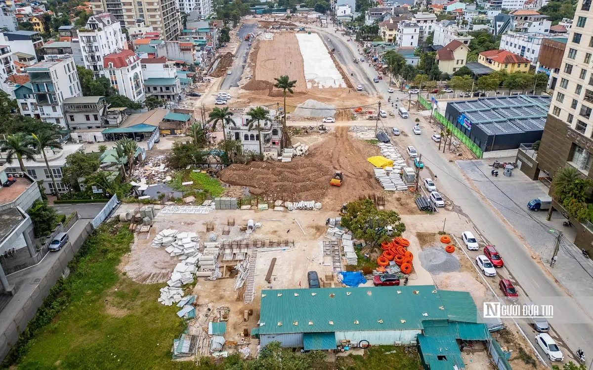 Hà Nội: Hình hài tuyến đường hơn 500 tỷ đồng sau 1 năm thi công- Ảnh 11. Hà Nội: Hình hài tuyến đường hơn 500 tỷ đồng sau 1 năm thi công- Ảnh 11.