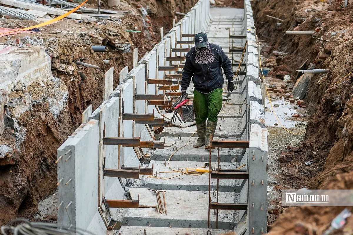 Hà Nội: Hình hài tuyến đường hơn 500 tỷ đồng sau 1 năm thi công- Ảnh 9. Hà Nội: Hình hài tuyến đường hơn 500 tỷ đồng sau 1 năm thi công- Ảnh 9.