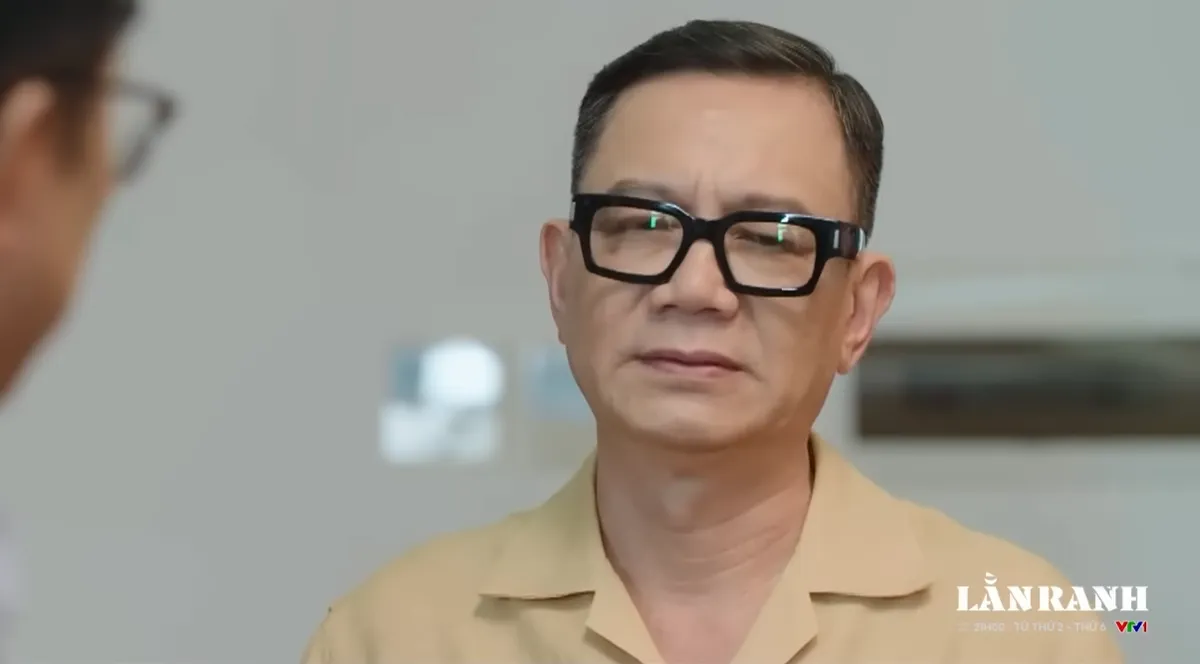 Lằn ranh - Tập 57: Thu kh&oacute; xử khi Triển sắp bị bắt- Ảnh 1.