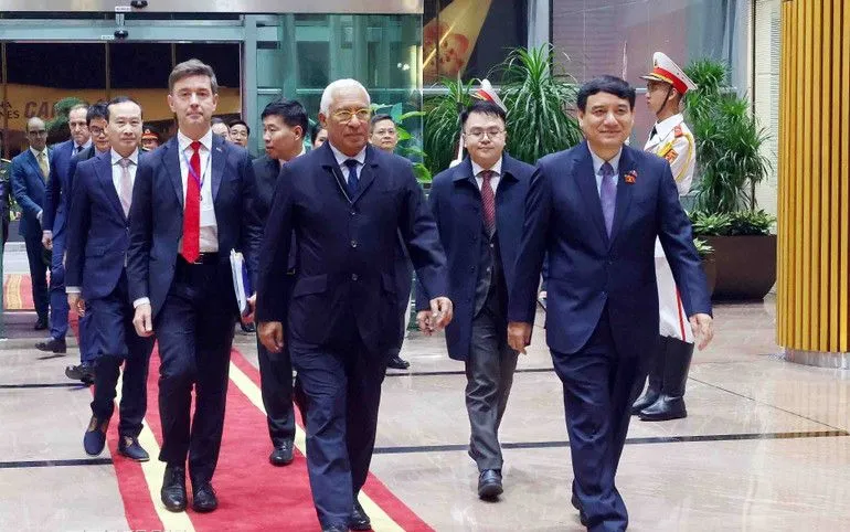 Chủ tịch Hội đồng châu Âu António Costa đến Hà Nội, bắt đầu thăm chính thức Việt Nam từ ngày 28-29/1/2026.