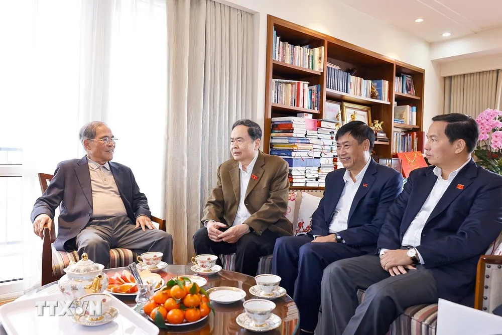 Chủ tịch Quốc hội Trần Thanh Mẫn tri ân các đồng chí nguyên lãnh đạo Đảng, Nhà nước - Ảnh 6.